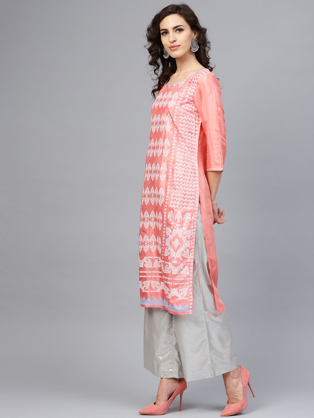W Women Pink & White Printed Straight Kurta (Image - 2)