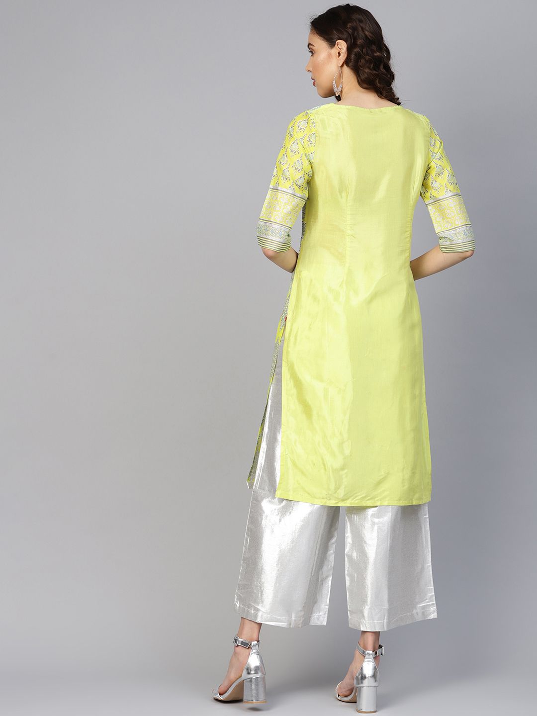 W Women Yellow & Silver Printed Straight Kurta (Image - 3)