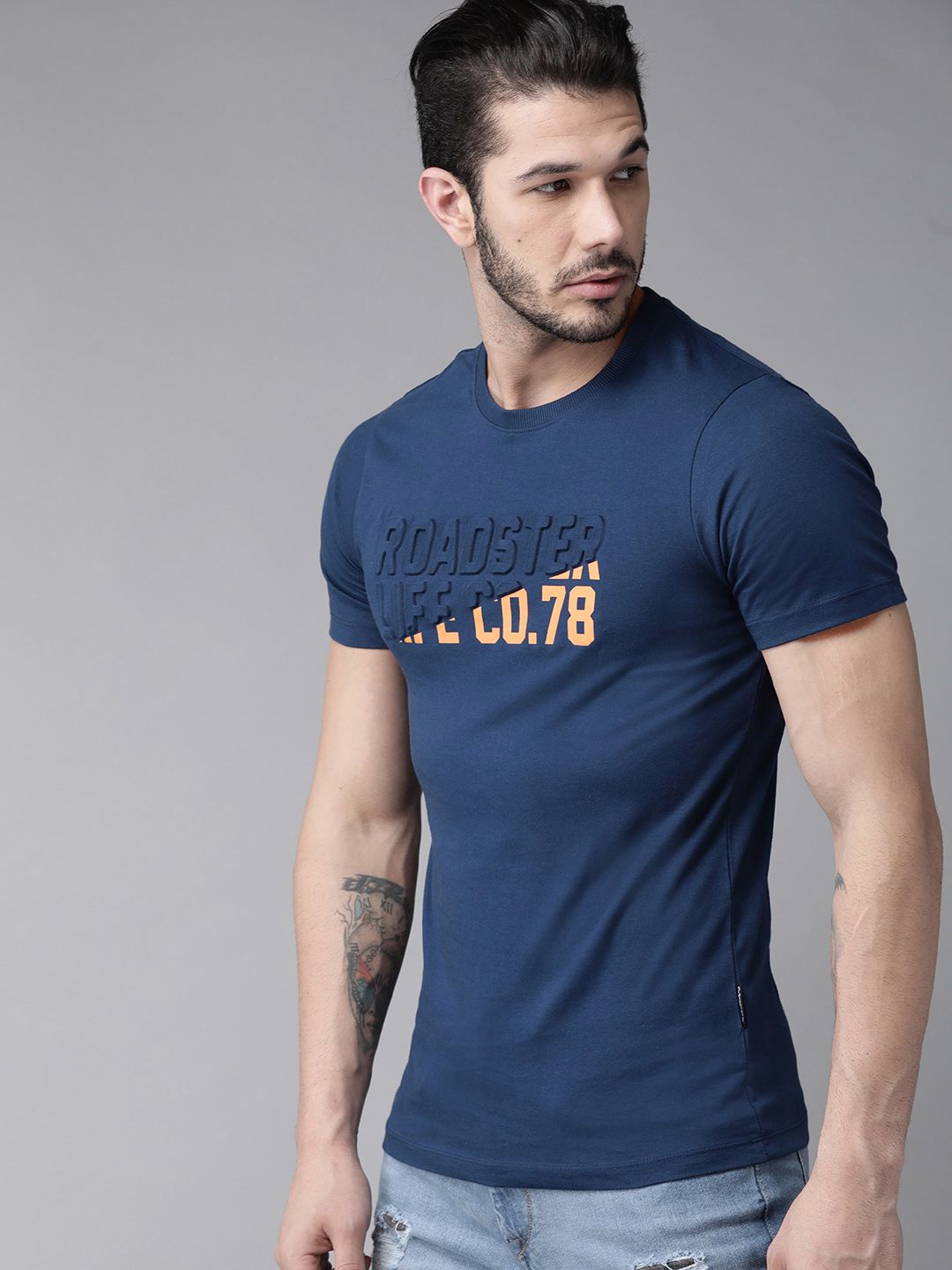 Roadster Men Navy Blue Embossed Printed Round Neck T-shirt (Image - 2)
