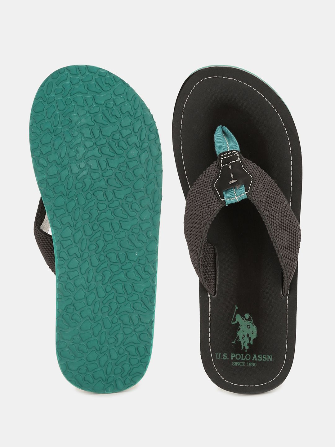 U.S. Polo Assn. Men Black Solid Thong Flip-Flops (Image - 3)