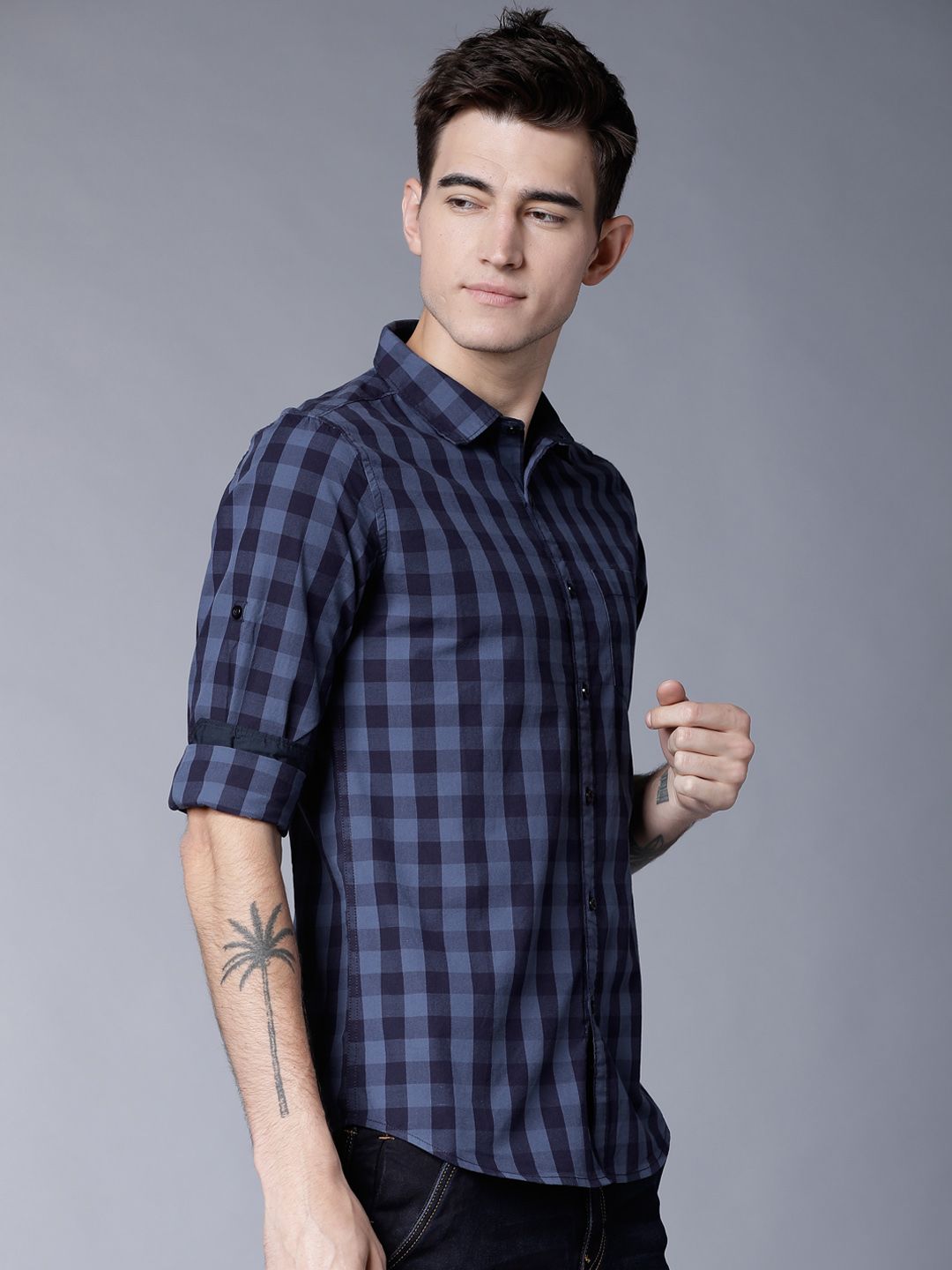 HIGHLANDER Men Navy Blue & Blue Slim Fit Checked Casual Shirt (Image - 2)