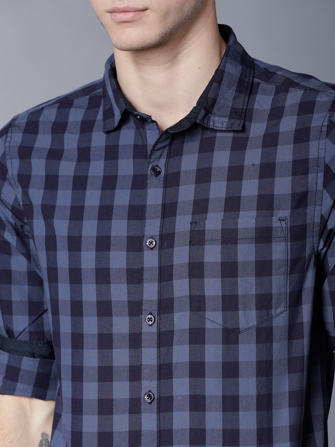 HIGHLANDER Men Navy Blue & Blue Slim Fit Checked Casual Shirt (Image - 1)