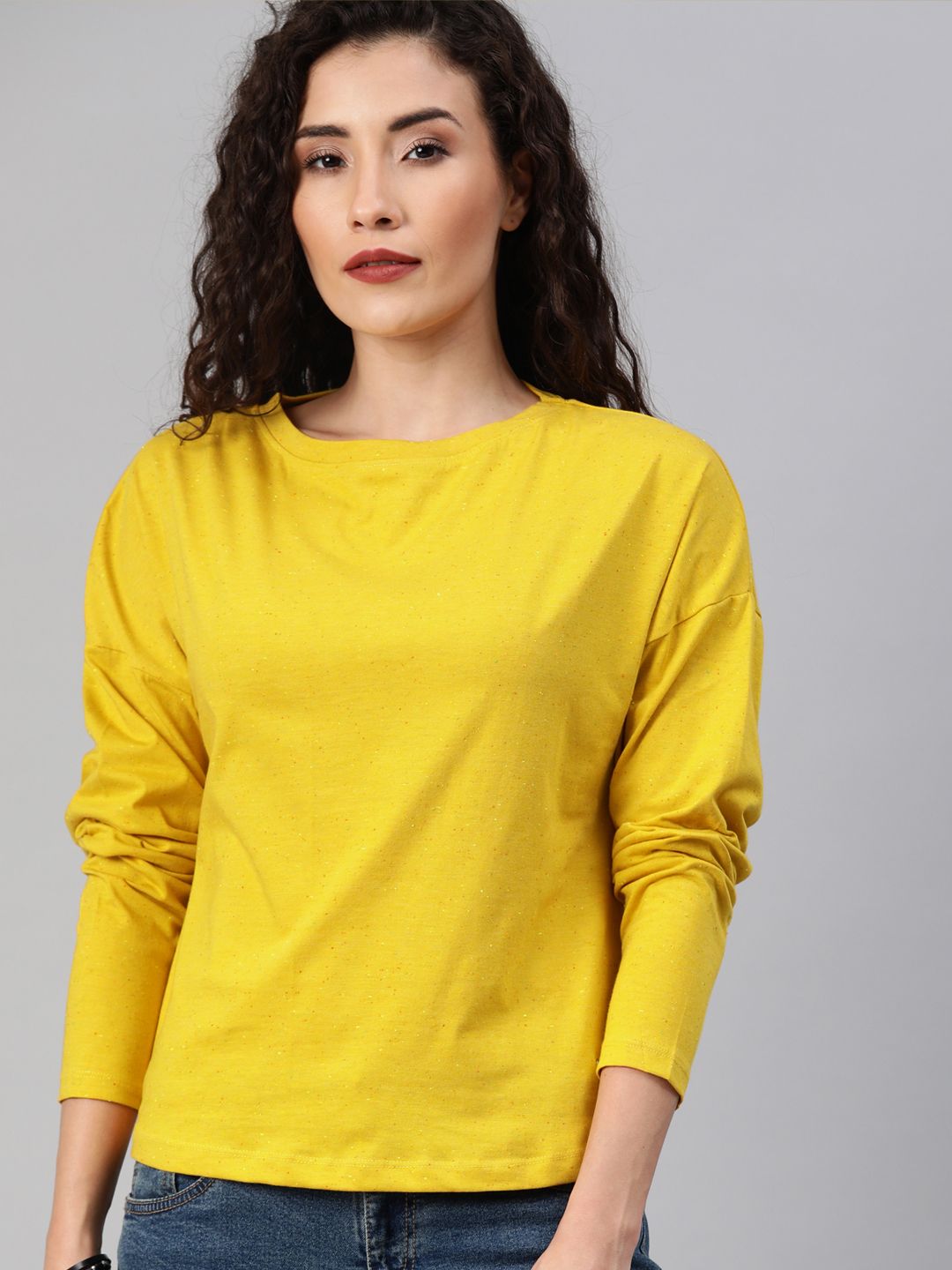 Roadster Women Mustard Yellow Solid Round Neck T-shirt (Image - 2)