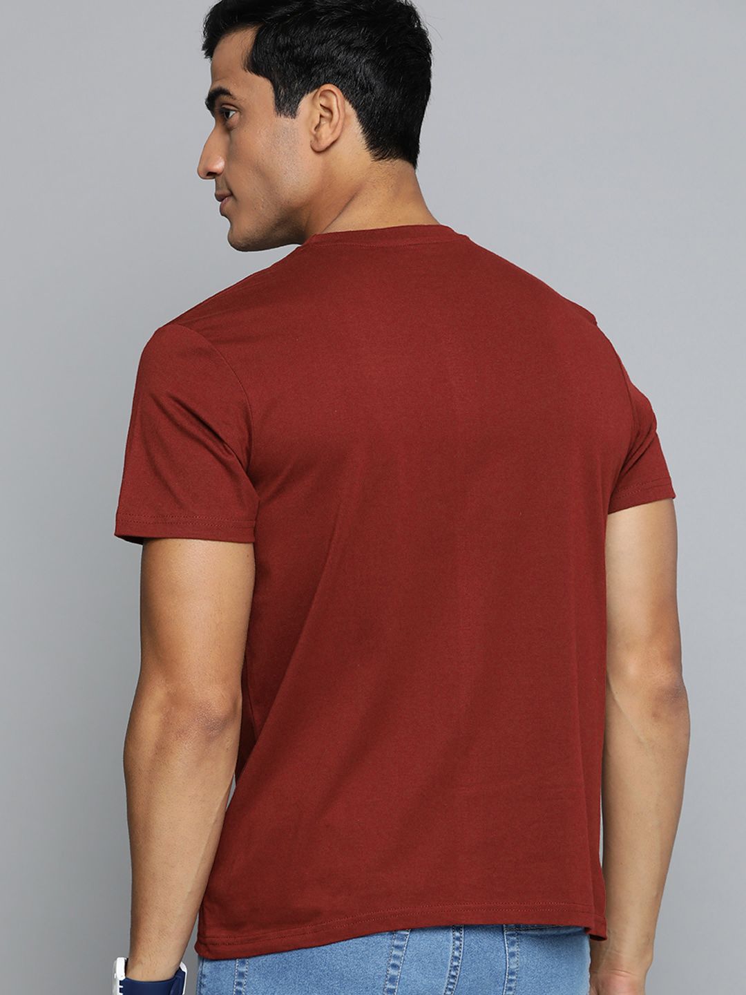 HERE&NOW Men Maroon & Black Typography Print Pure Cotton Round Neck T-shirt (Image - 3)