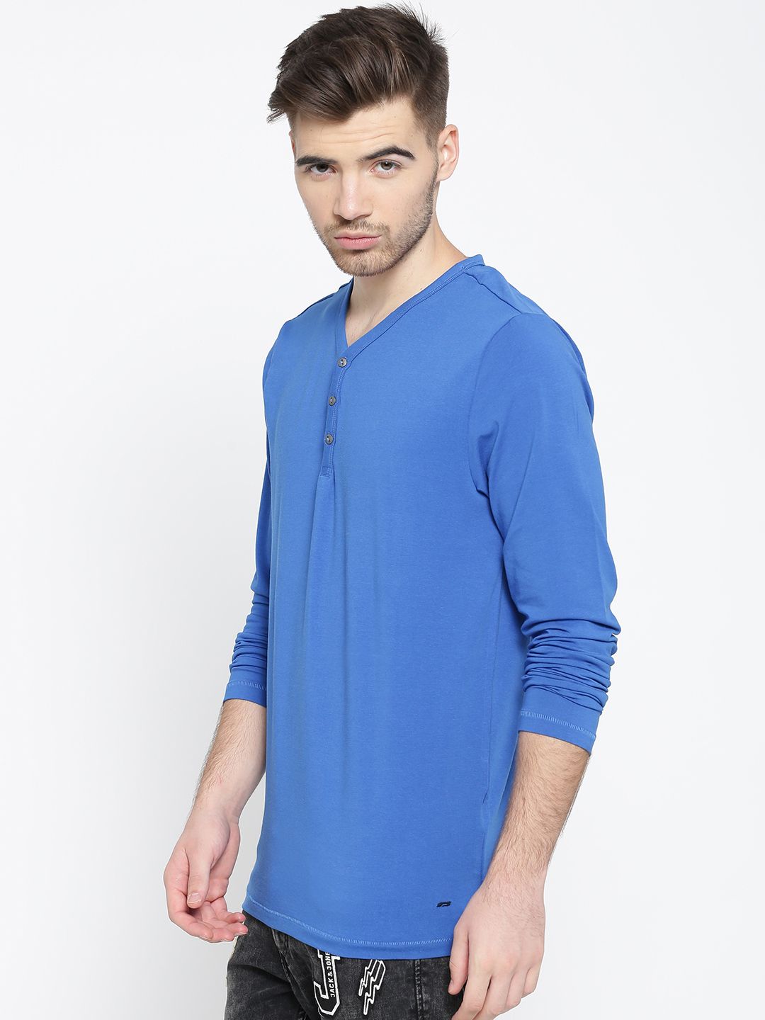 Jack & Jones Men Blue Solid Henley Neck T-shirt (Image - 1)