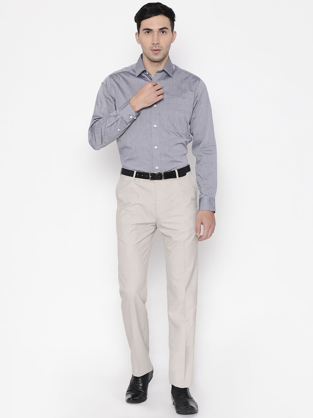 Arrow Men Beige Smart Regular Fit Solid Formal Trousers (Image - 3)