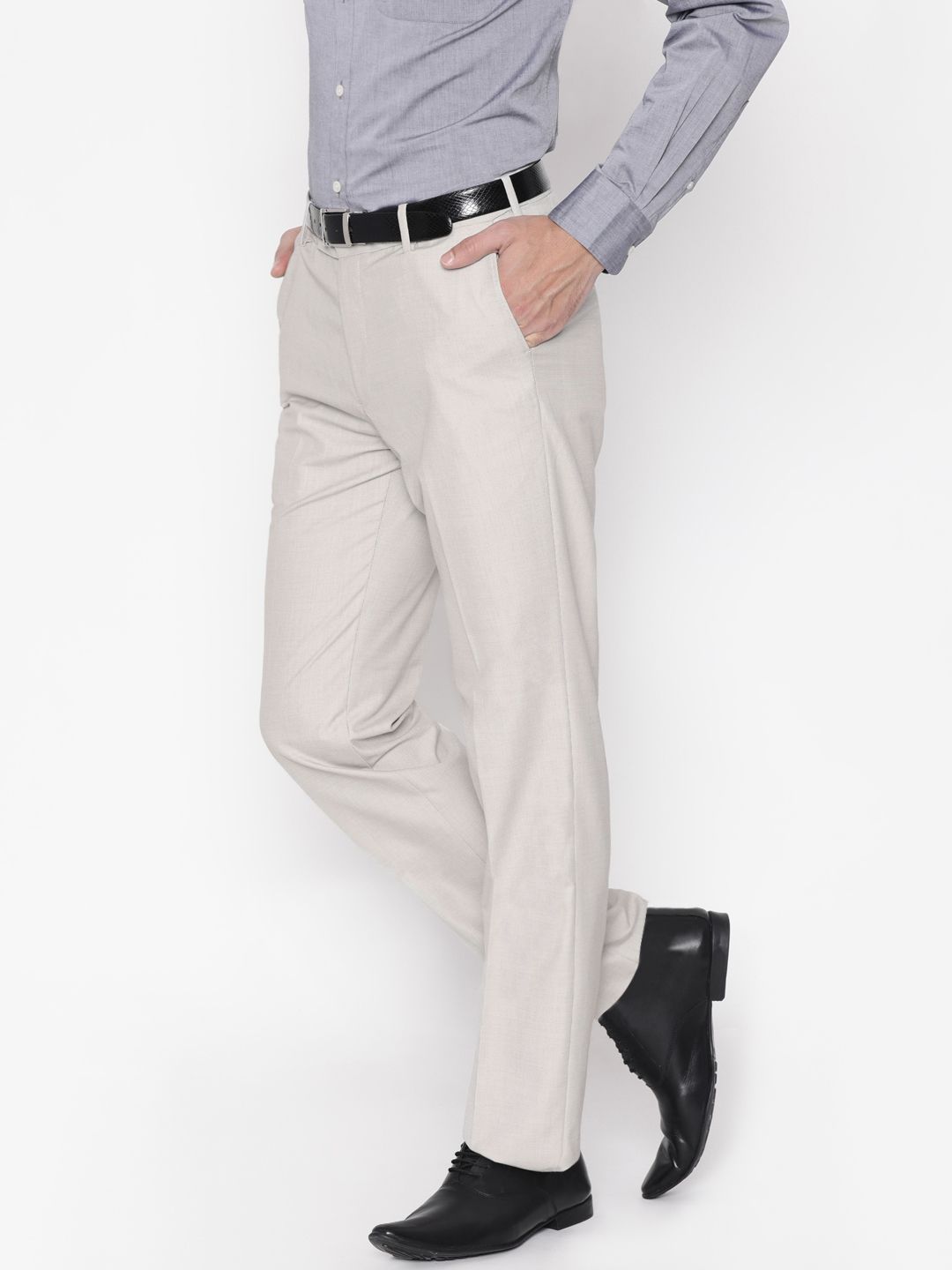 Arrow Men Beige Smart Regular Fit Solid Formal Trousers (Image - 1)