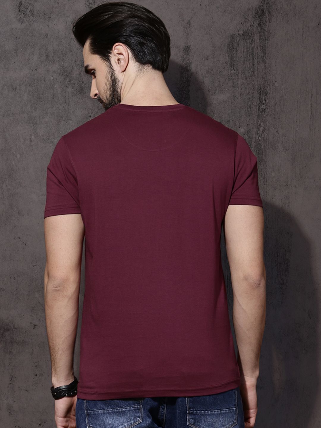 Roadster Men Maroon Printed Round Neck T-Shirt (Image - 3)