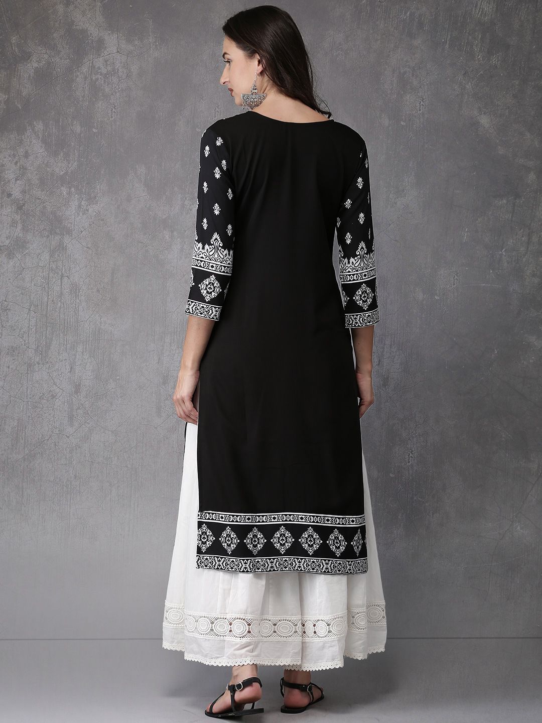 Anouk Women Black & White Printed Straight Kurta (Image - 3)
