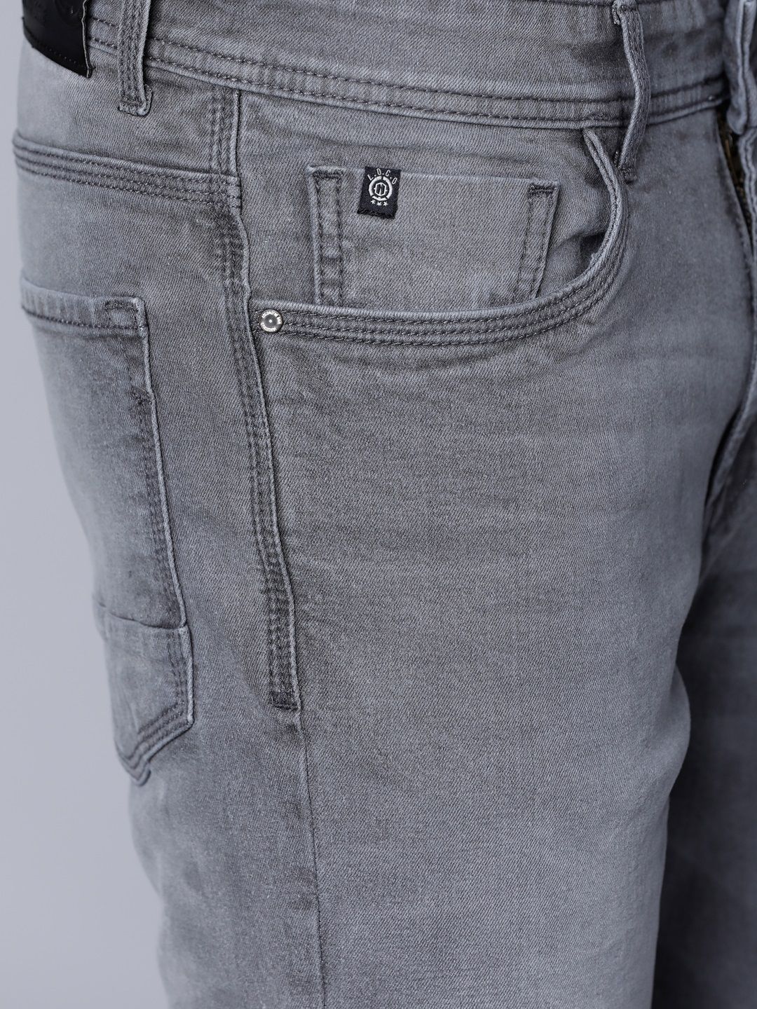 LOCOMOTIVE Men Grey Slim Fit Mid-Rise Clean Look Stretchable Jeans (Image - 3)