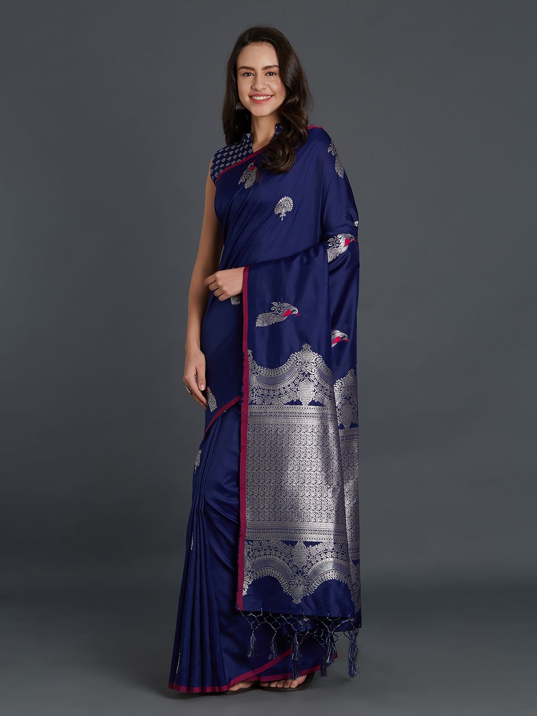 Mitera Navy Blue Silk Blend Solid Banarasi Saree (Image - 2)