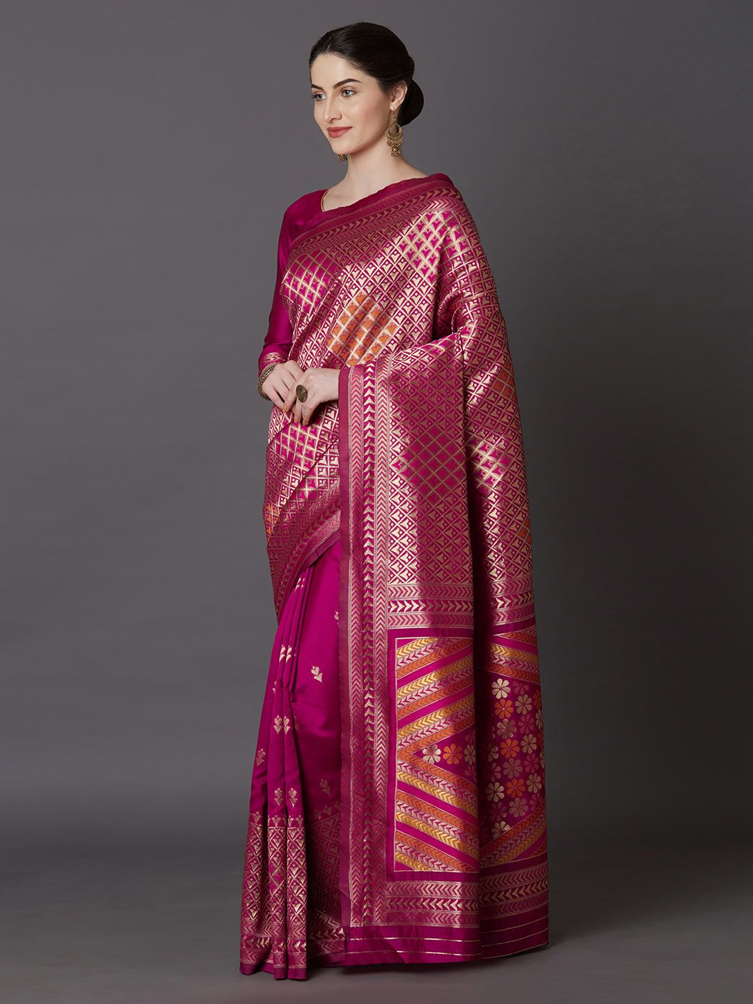 Mitera Magenta Silk Blend Woven Design Kanjeevaram Saree (Image - 2)