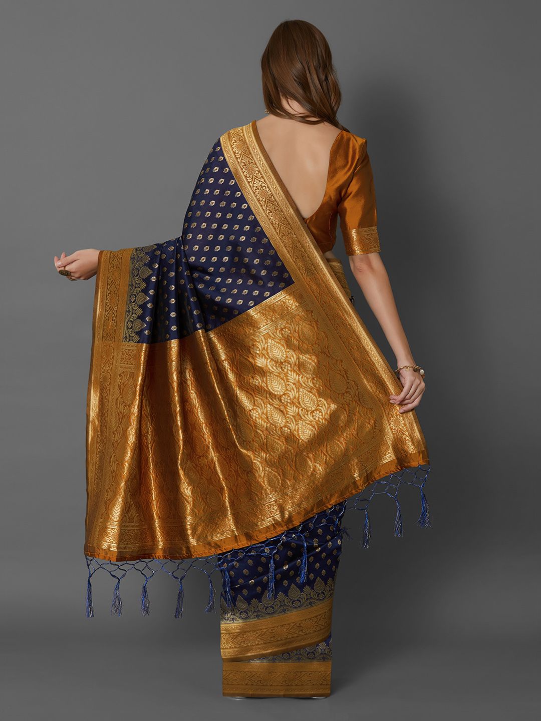 Mitera Navy Blue Silk Blend Woven Design Banarasi Saree (Image - 3)