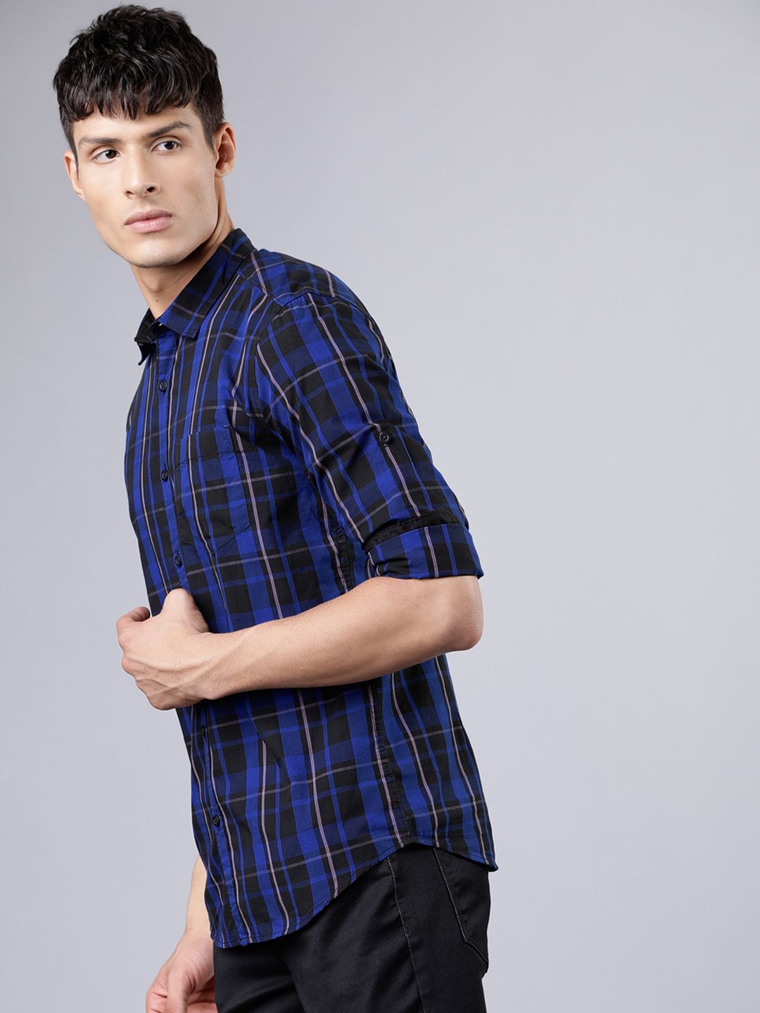 HIGHLANDER Men Blue & Black Slim Fit Yarn Dyed Checked Casual Shirt (Image - 3)