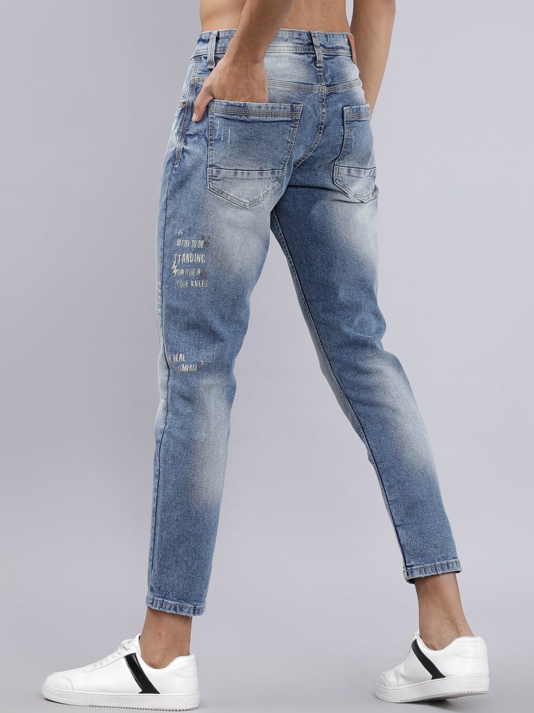 LOCOMOTIVE Men Blue Tapered Fit Mid-Rise Mildly Distressed Stretchable Jeans (Image - 3)