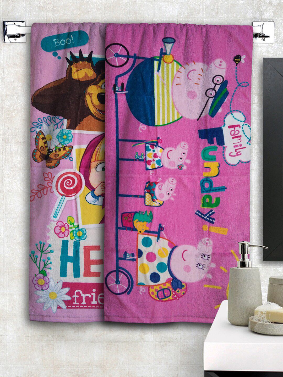 Athom Trendz Kids Set Of 2 Peppa Pig Mash & Bear Printed 350 GSM Pure Cotton Bath Towels (Image - 1)