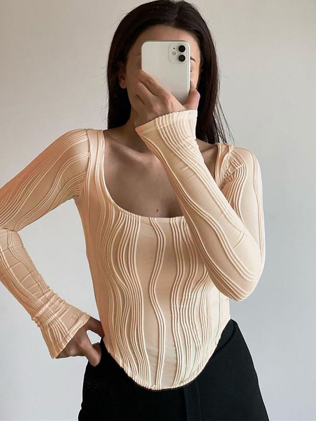 Solid round neck top