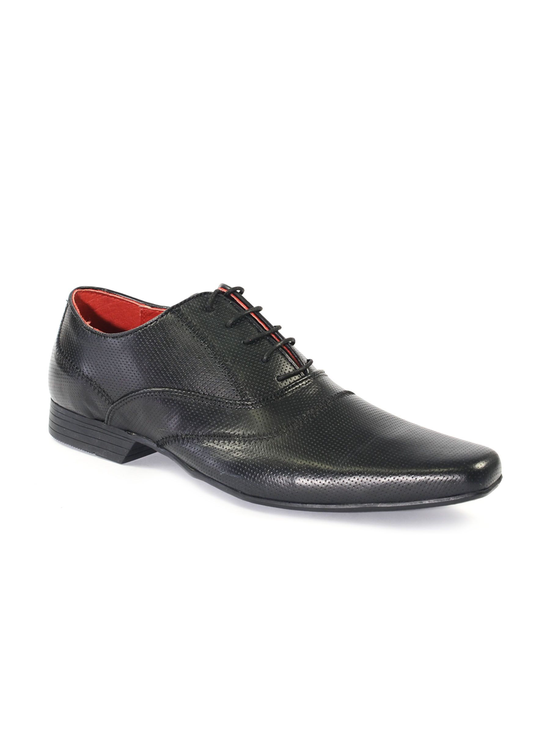 Red Tape Men Black Formal Shoe