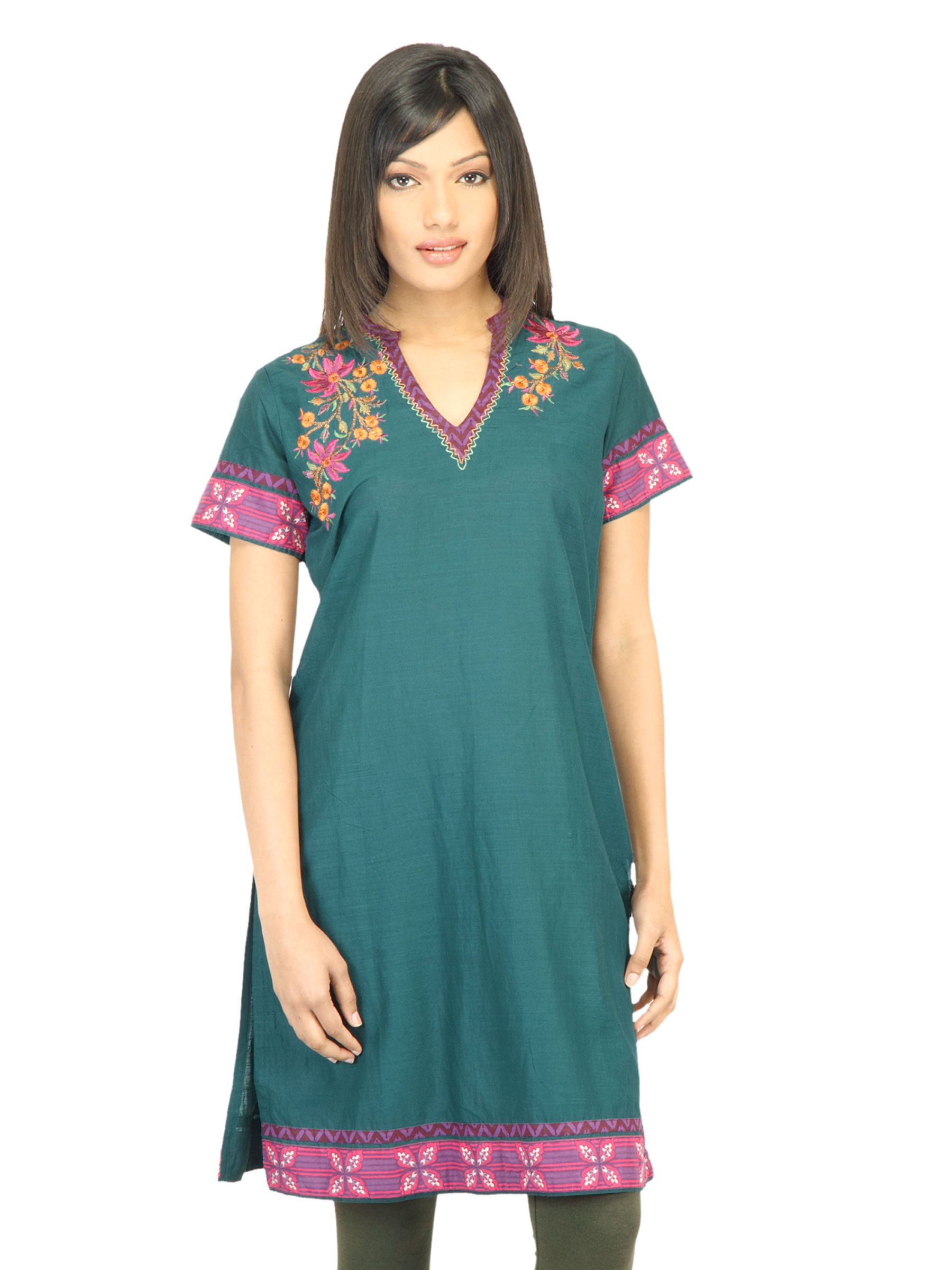 BIBA Women Solid Green Kurta