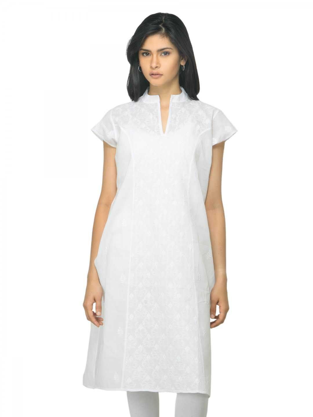 Fabindia Women White Chikankari Kurta