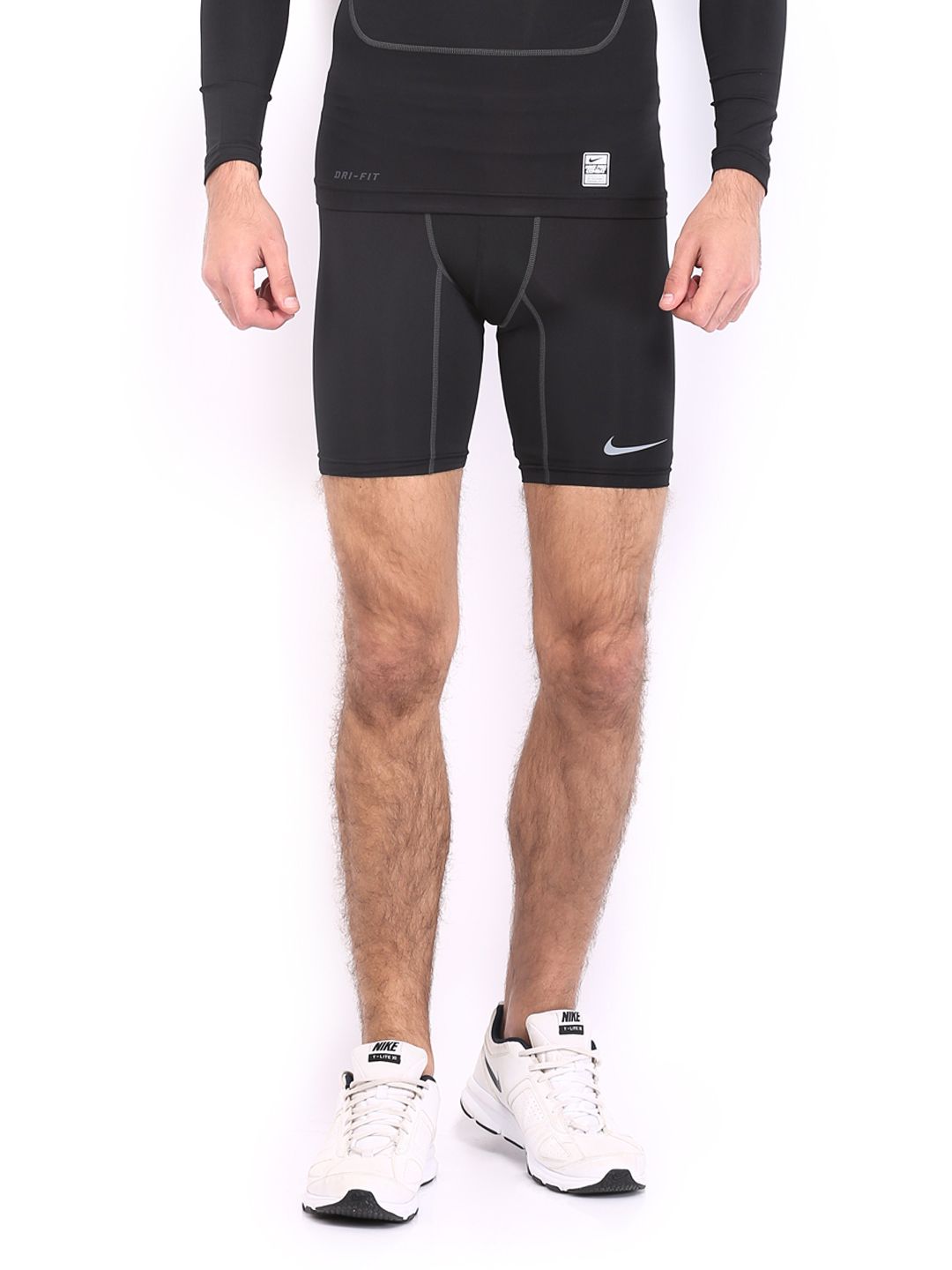 nike shorts flipkart
