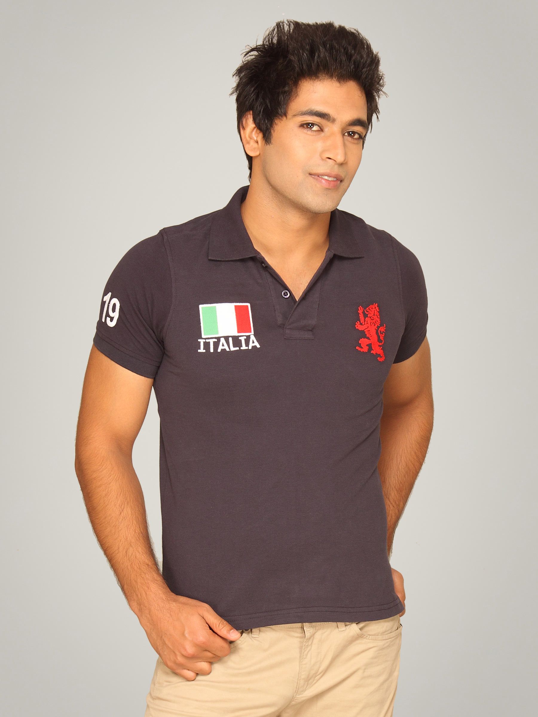 UCB Men's Polo Neck With Lion Logo Navy Blue T-shirt