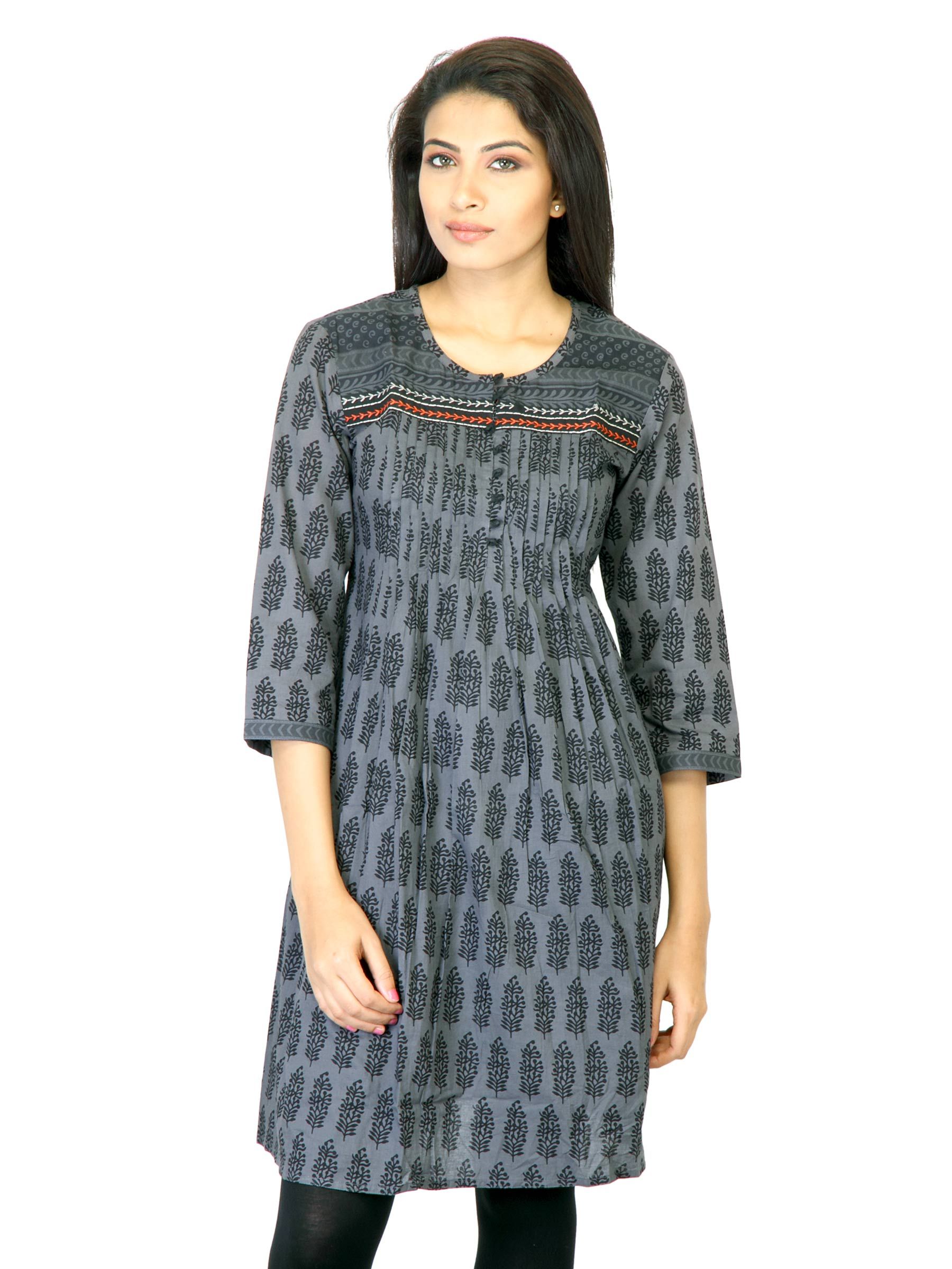 Mother Earth Women Black Printed Kurta