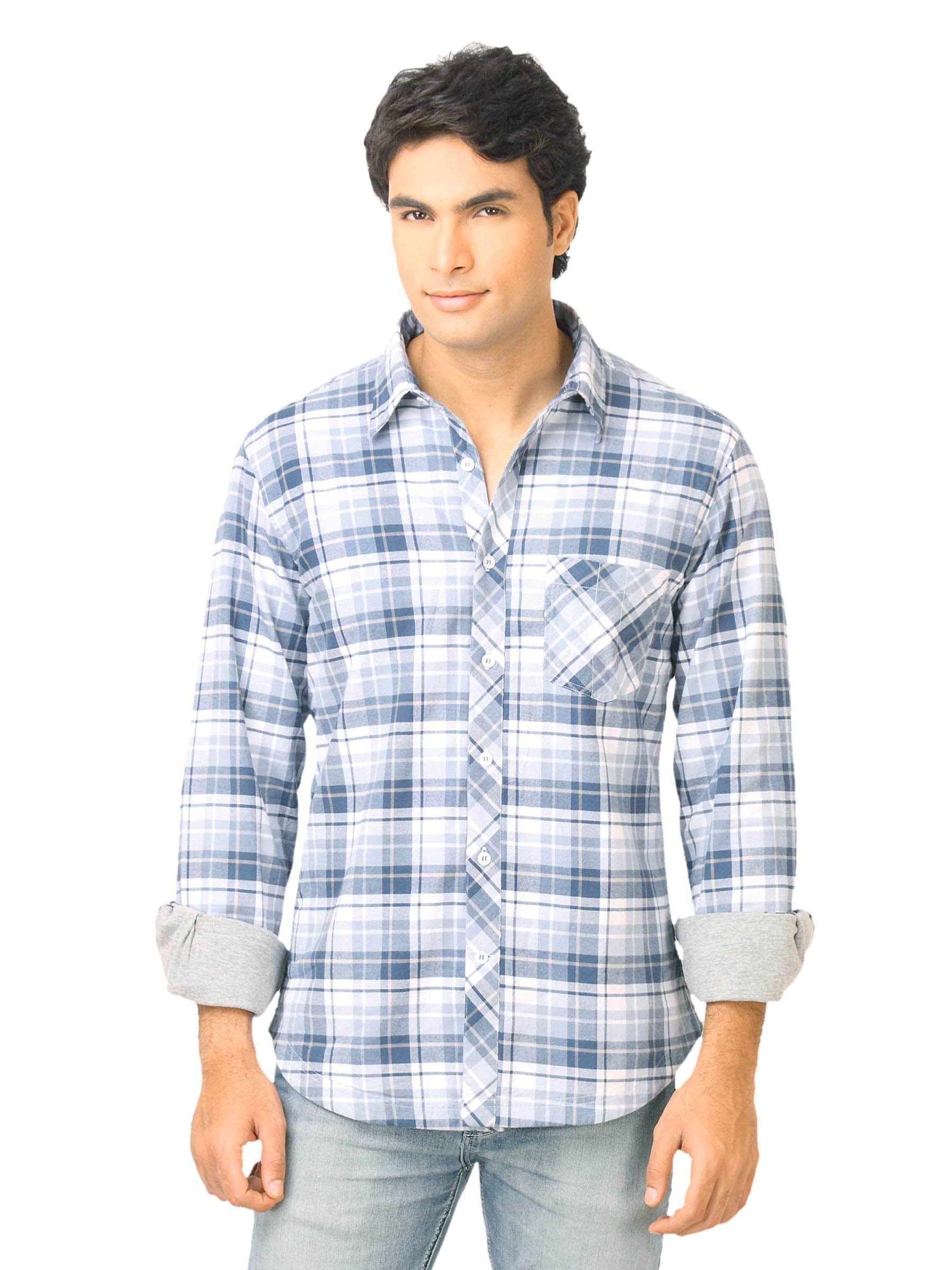 United Colors of Benetton Men White Check Shirt