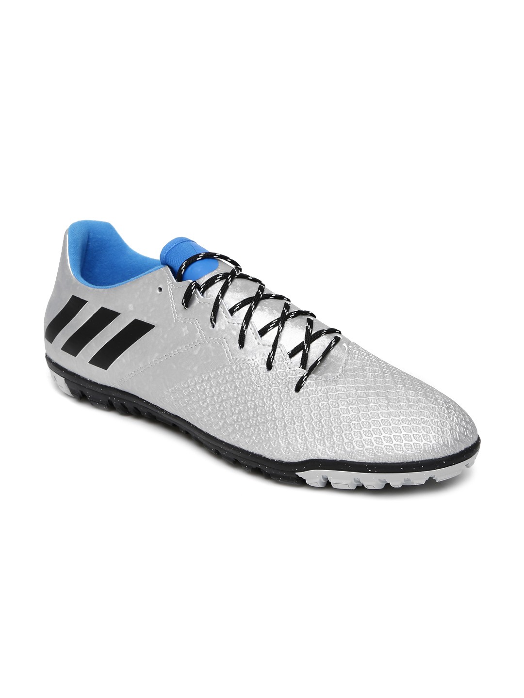 adidas predator studs myntra