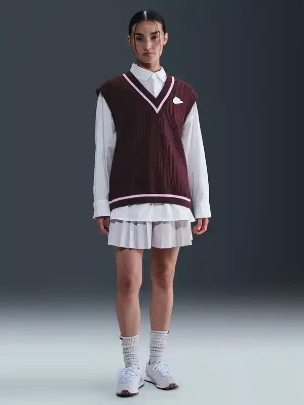 nike vest with pouch