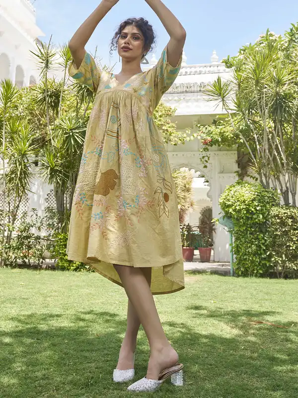 Flossy Dresses - Buy Flossy Dresses online in India