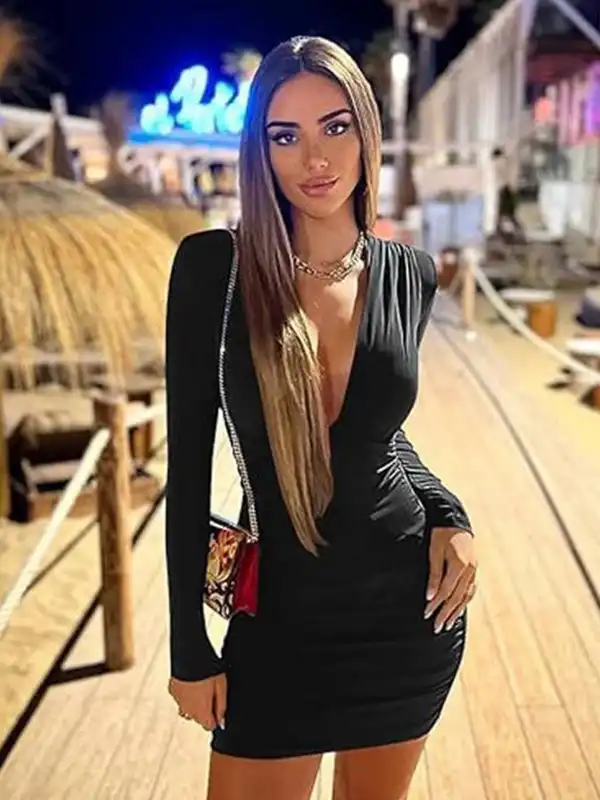 Women Party In Black Dresses - Buy Women Party In Black Dresses online in India Women Party In Black Dresses - Buy Women Party In Black Dresses online in India