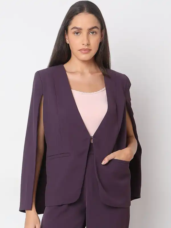 Blazer VERO MODA VMHARUKI - 70% Poliéster, 30% Algodón, Corte Regular Blazer VERO MODA VMHARUKI - 70% Poliéster, 30% Algodón, Corte Regular