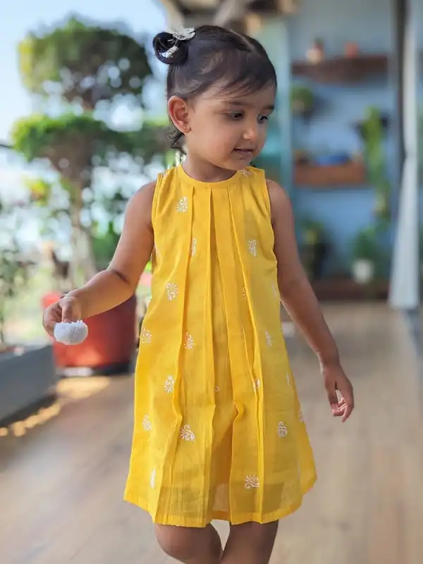sachin and babi light blue dress Children's Dress Cartoon Little Yellow Duck Summer Baby Dress Fashionable  Baby Embroidered Plaid Skirt 0-6y Girls Clothes main image 0