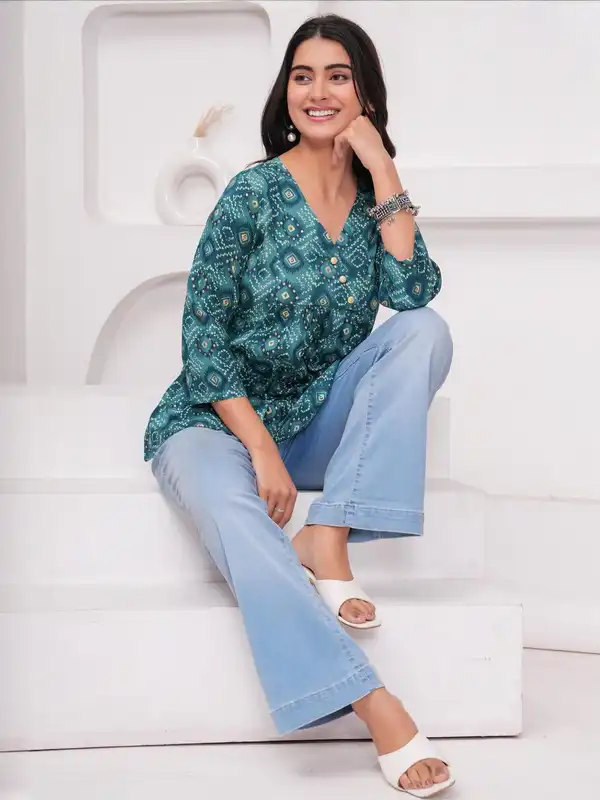 Top - Get 60% off on Fancy Girls & Women Tops Online from Myntra