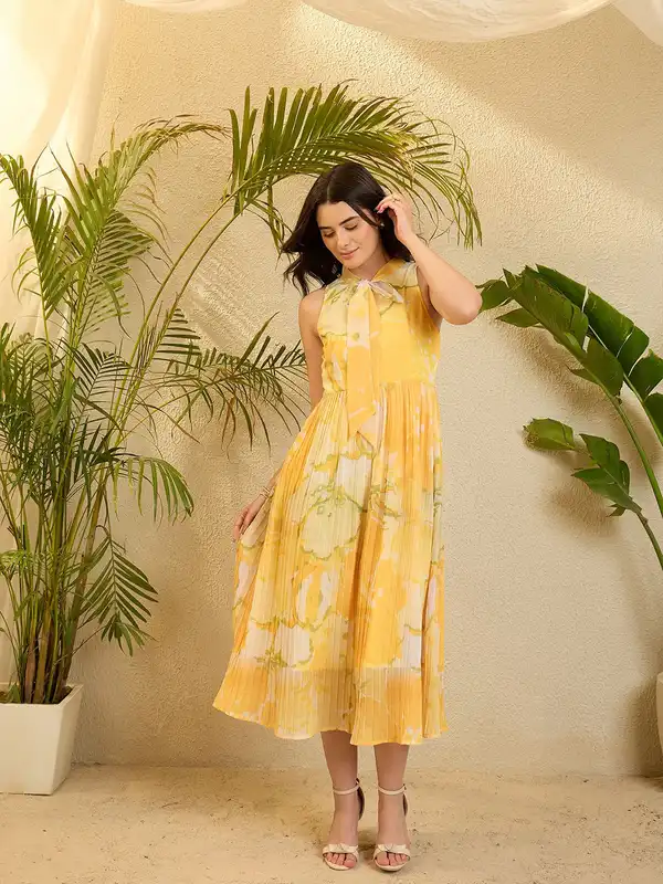 myntra beach dresses Women Suit Jacket Size/Waist Size:60/54 bestseller-boost-2 Chic Uprising Sleeveless Floral