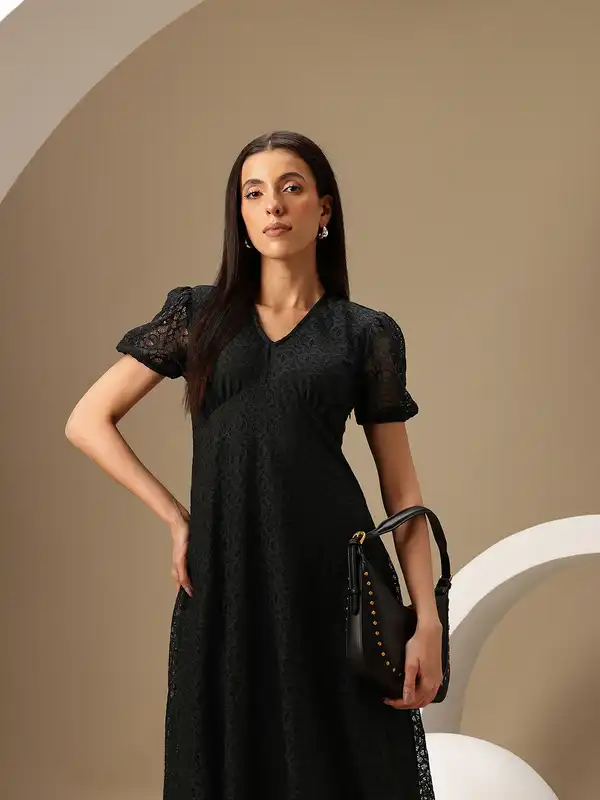 Black Lace Dresses - Buy Black Lace Dresses online in India
