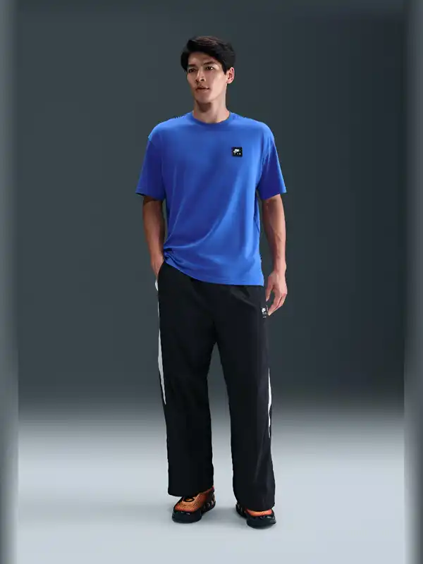 nike air mens clothing