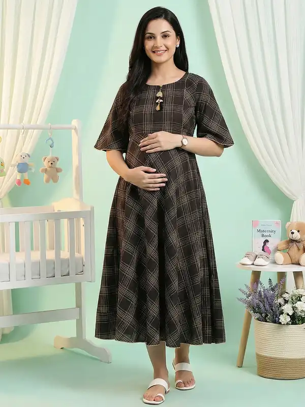 Coffee Brown Women Dresses Maxi - Buy Coffee Brown Women Dresses Maxi online in India Coffee Brown Women Dresses Maxi - Buy Coffee Brown Women Dresses Maxi online in India
