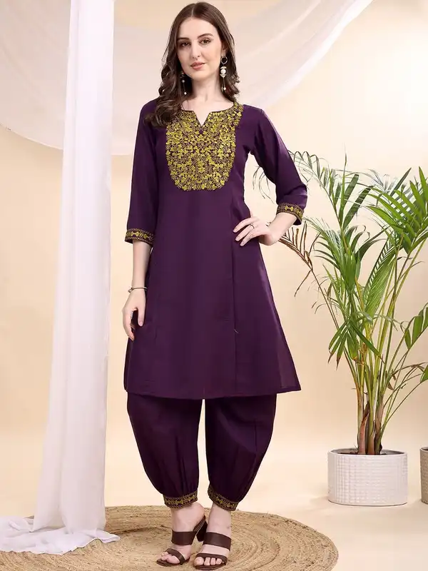 Buy Trendy Patiala Salwar Kurti Sets Online for a Chic Look