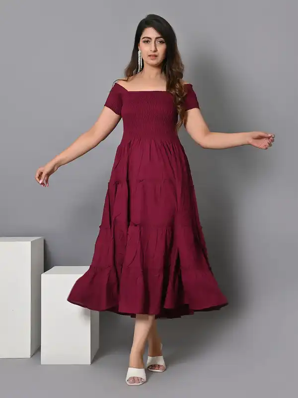 Robe Arden B à Fleurs Violettes Décolleté Tombant - Taille S, Occasion Très Bon état