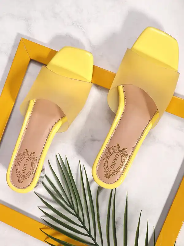 靴 YELLO INK PLATFORM SANDALS Yellow Women Heels Sandals - Buy Yellow Women Heels Sandals online