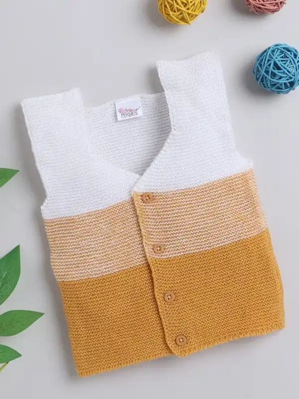 ニット/セーター OVER HALF SLEEVE KNIT TOPS Sleeveless Sweater - Buy Sleeveless Sweater online in India