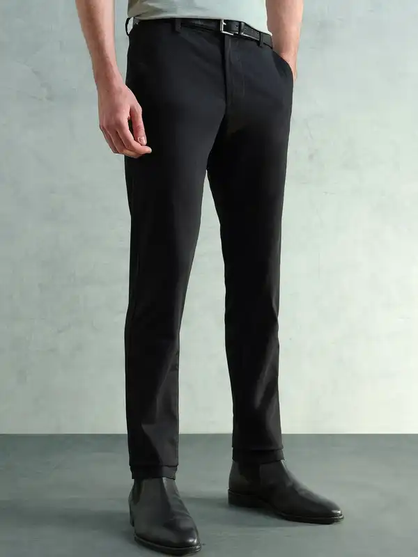 slim fit dress slacks Men's Slim-Fit Checkered Trousers main image 0