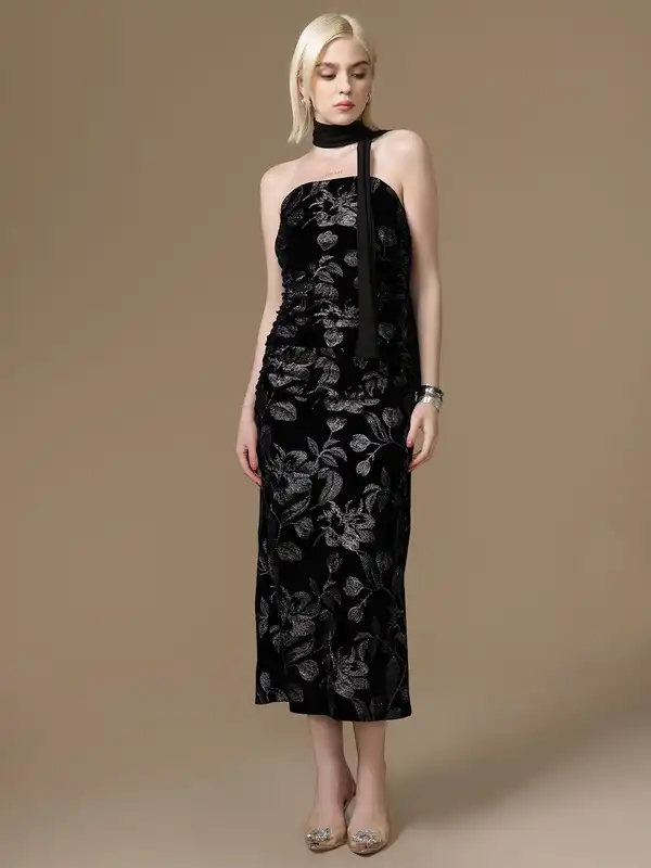 black embroidered bodycon dress Venus Black Floral Embroidered Mesh Bodycon Knee Dress Halter Strappy Size 6