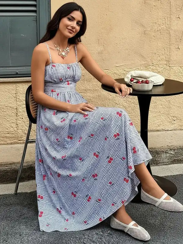 slim fit dress slacks Elegant temperament off-shoulder sexy halter neck dress women's body-f –  Lee Nhi Boutique main image 1