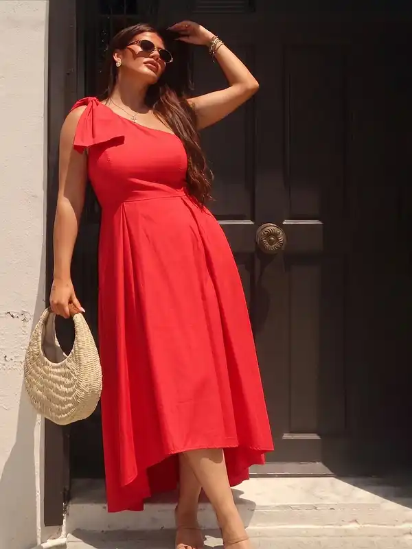 Plus Size Party Dresses - Buy Plus Size Party Dresses online in India