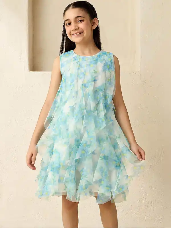 chinese dress ladies Nika Berry Satin Square-Neck Balloon-Sleeve Maxi Dress – Club L London main image 1