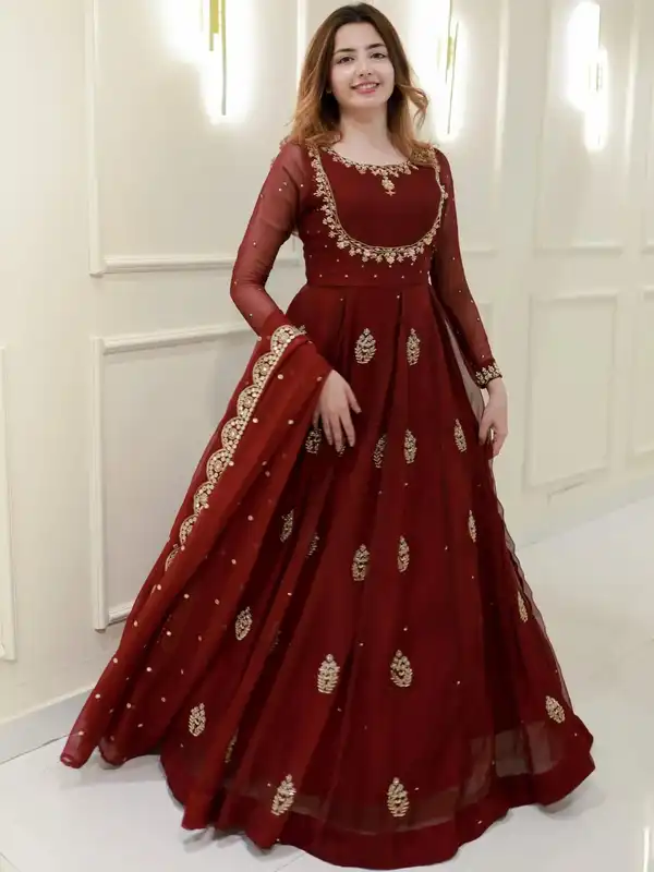 Long Anarkalis - Buy Long Anarkali Suits online | Myntra