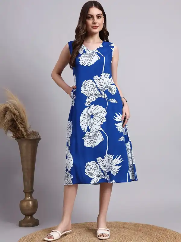 brazzers blue dress dinner party Meghan Markle's Complete Style Evolution in 60 Outfits